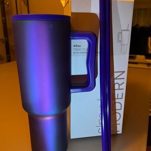 Simple Modern, limited edition Prism